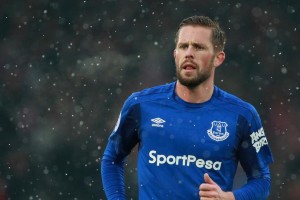 黄黑军团基石稳固，多特蒙德留才战略如何重塑德甲竞争格局